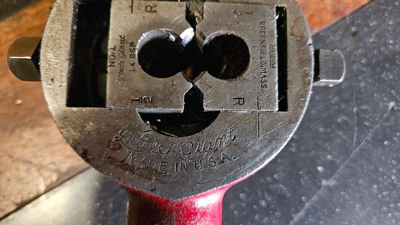 "RESERVED FOR TAAIBRAH"   Little Giant Pipe Threading Tool Kit. Made in USA