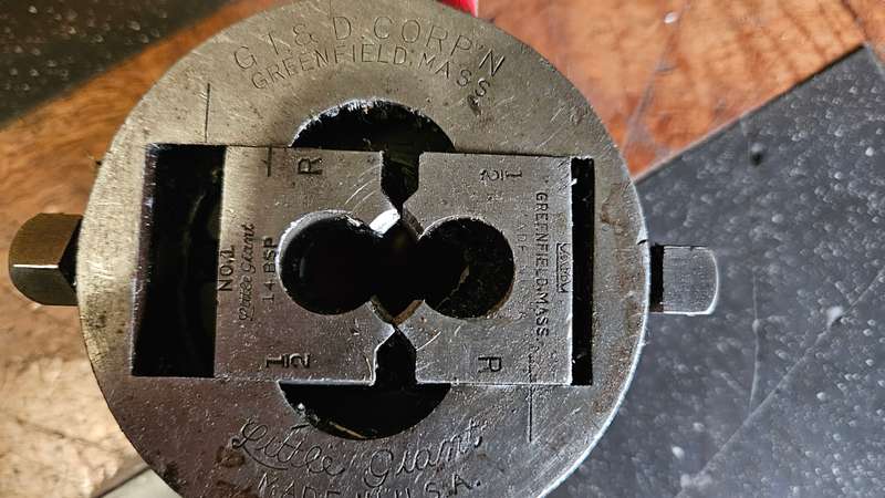 "RESERVED FOR TAAIBRAH"   Little Giant Pipe Threading Tool Kit. Made in USA