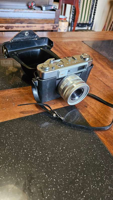 Vintage Yashica Citizen Viewfinder Camera