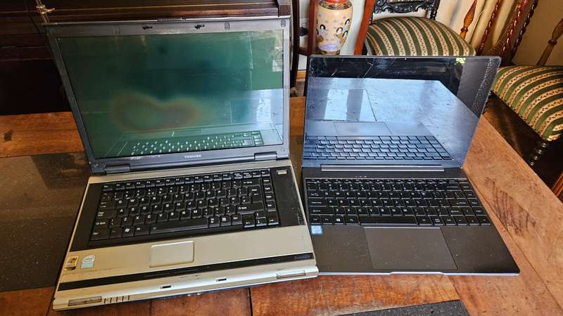 Toshiba & Chuwi Laptops