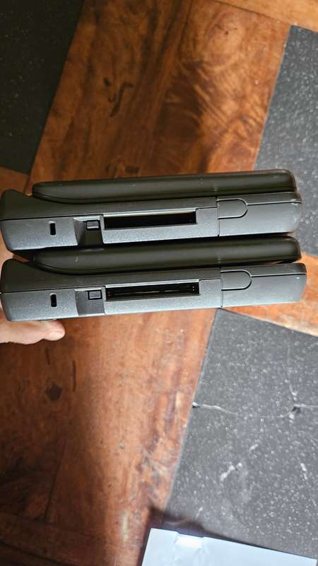 Two Compaq Contura Arero 4/33 C Laptops