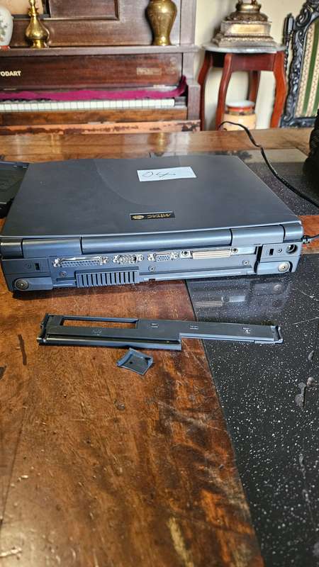 Mitac Model 5026 Laptop