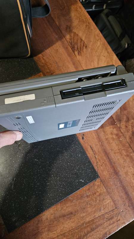 SunRace The Hyperbook 3000 Series + Canon Bubblejet Printer BJ 10 SX