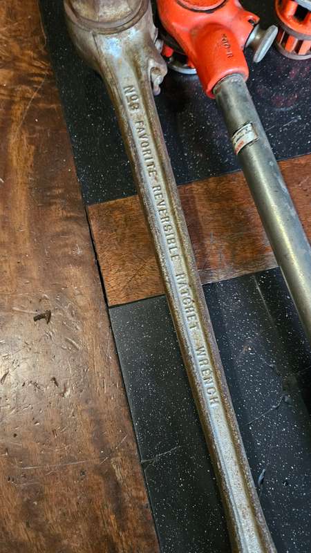 Reversable Ratchet Wrenches