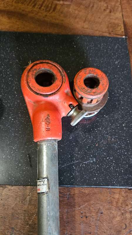 Reversable Ratchet Wrenches