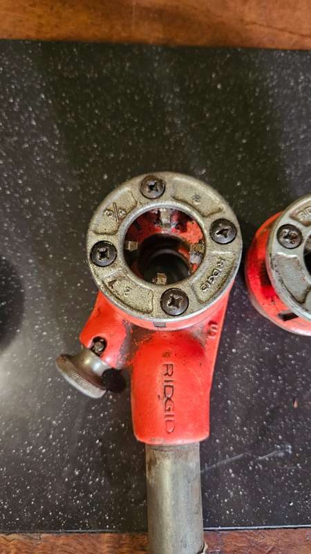 Reversable Ratchet Wrenches