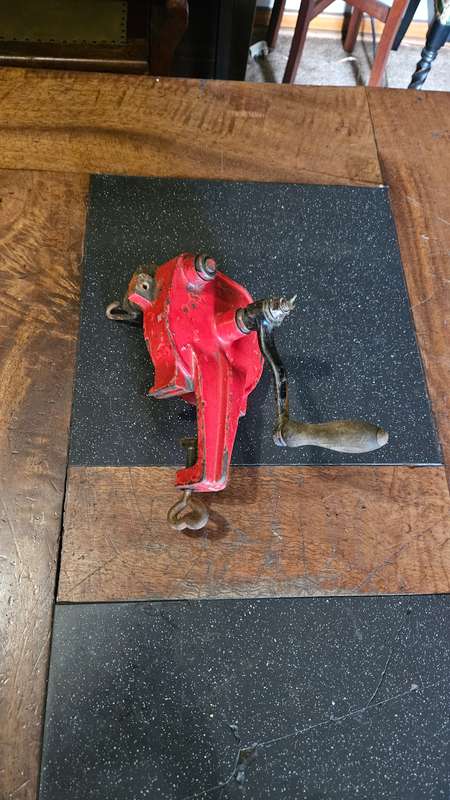 Manual Bench Grinder/ Wire Twister