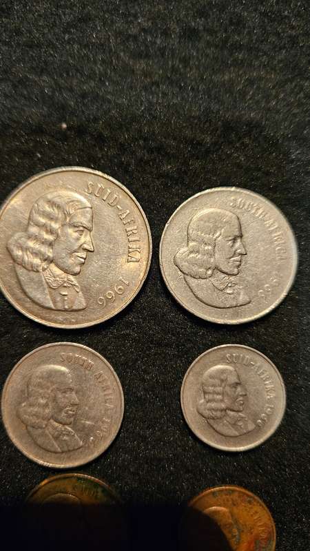 Collectable 1966 Coins Set