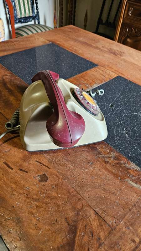 Vintage Dial Telephone
