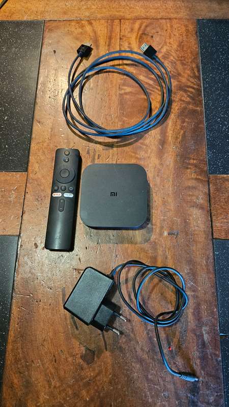 Mi Box plus Accessories