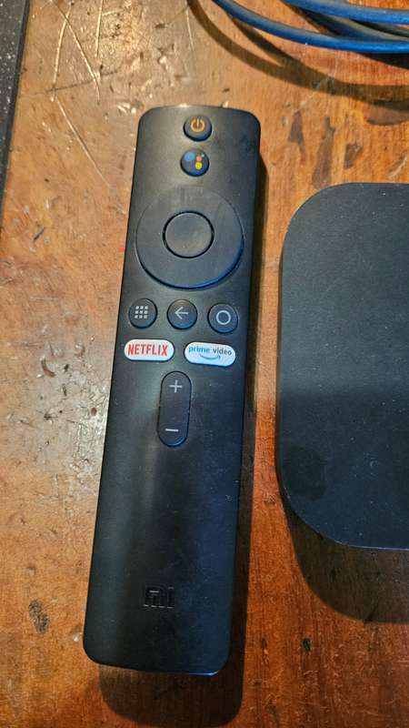 Mi Box plus Accessories