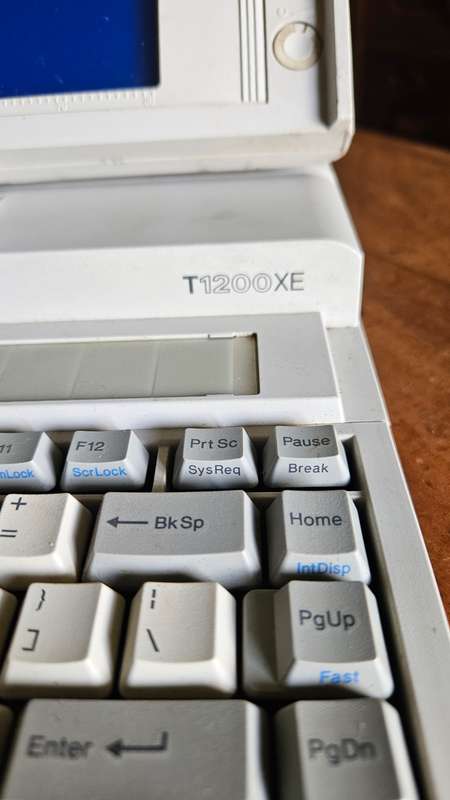 Toshiba T1200XE Model PA8001 U