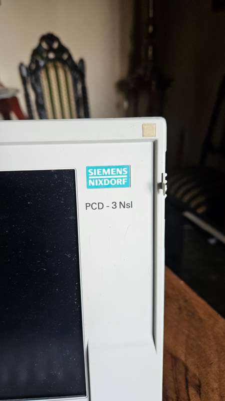 Siemens Nixdorf Model PCD 3 Nsl Laptop