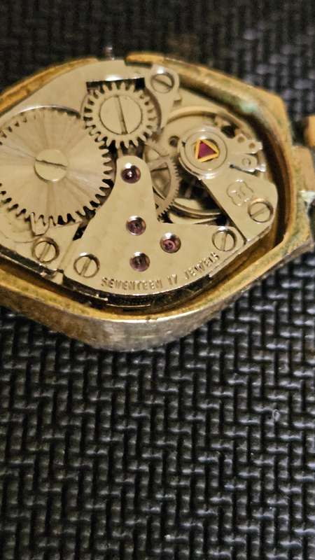 Vintage Cannon Ladies Automatic Wristwatch 17 Jewels Plus Leather Straps