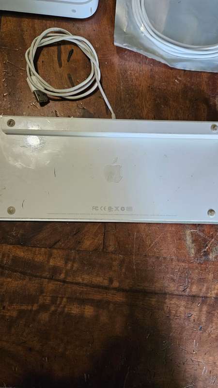 Apple Items Lot