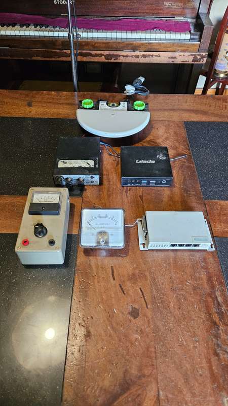 Usable Electronics Items Lot