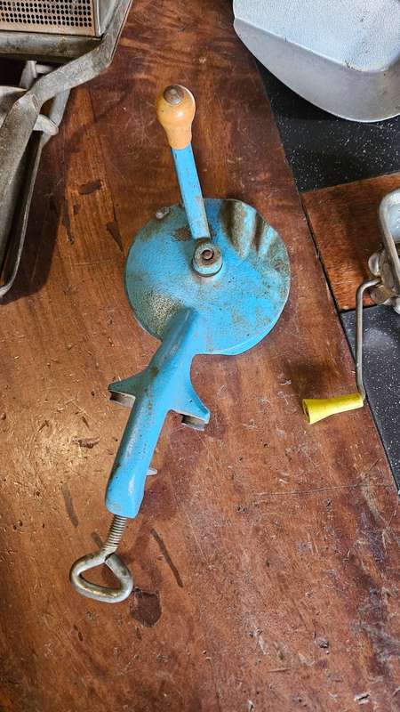 Vintage Items Lot