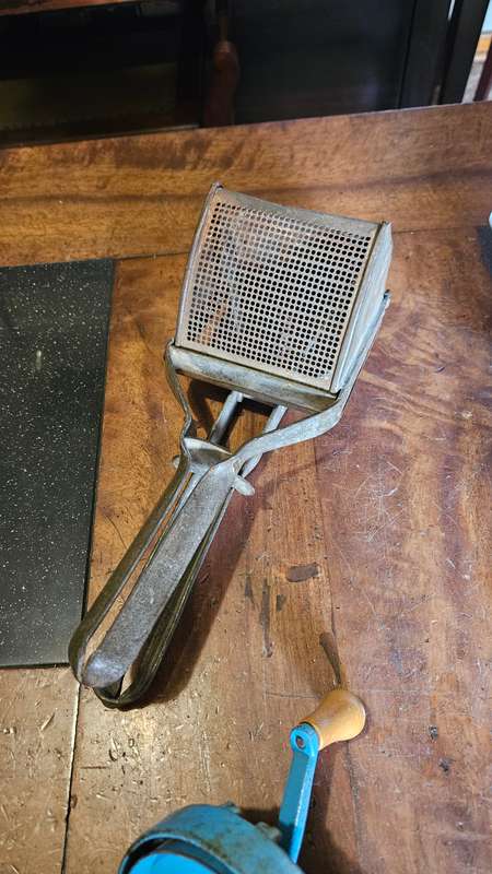 Vintage Items Lot