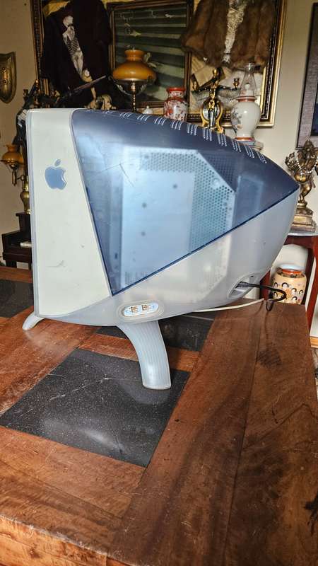 Apple Monitor