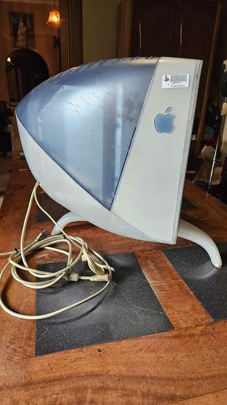 Apple Monitor