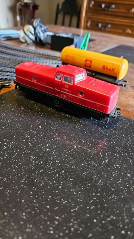 Lima Trains and Tracks