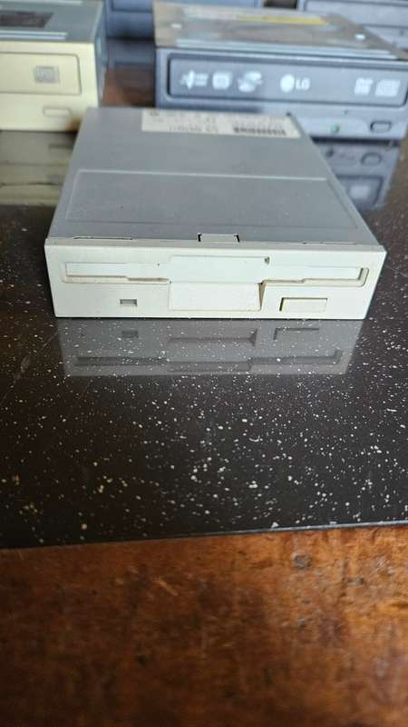 CD Rom Drive Lot