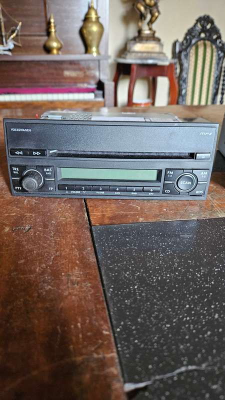 Volkswagen Radio& Cd Player