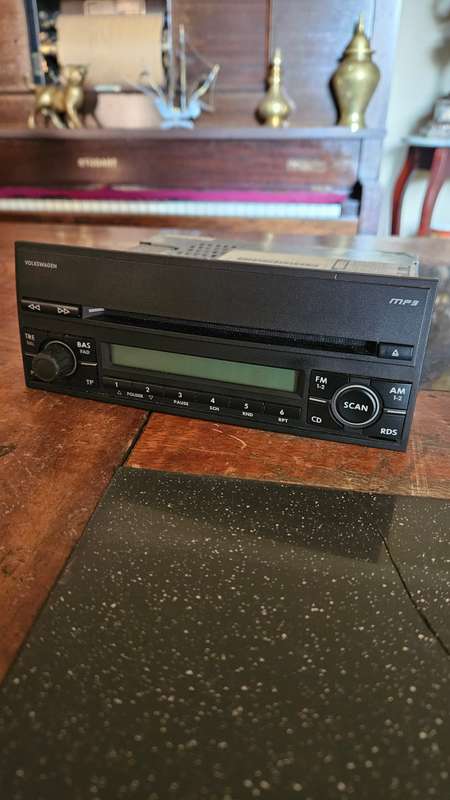 Volkswagen Radio& Cd Player