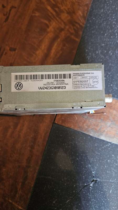 Volkswagen Radio& Cd Player