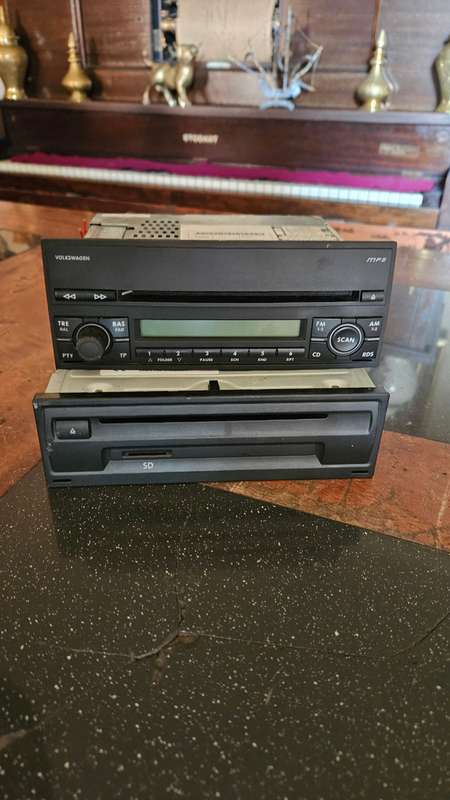 Volkswagen Radio& Cd Player