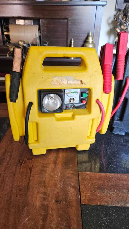 2 Battery Chargers