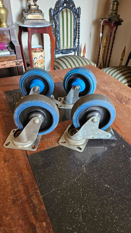 Large Castor Wheels