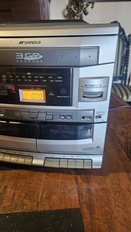 Sansui 3 CD Changer HiFi Music system