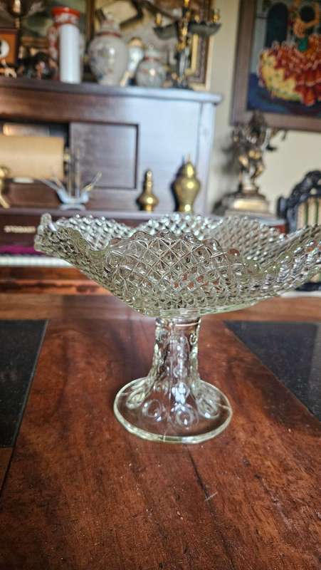 Vintage LE Smith Diamond Point 650 Compote