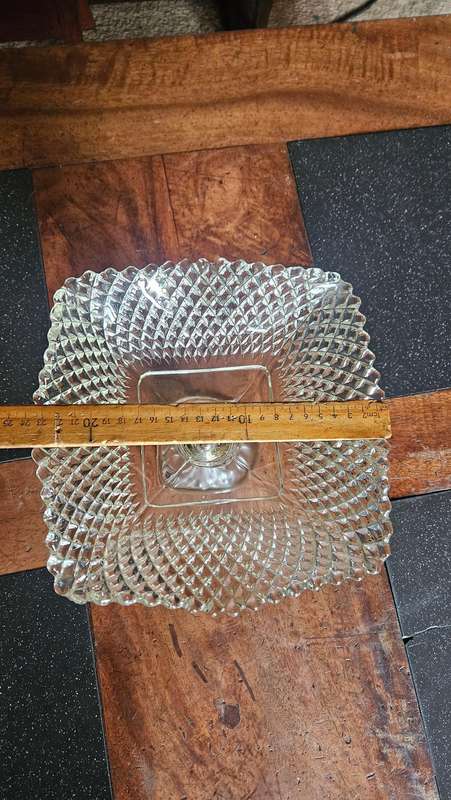 Vintage LE Smith Diamond Point 650 Compote