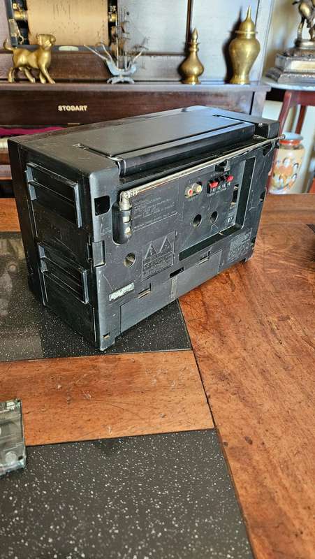 Portable Radio Lot