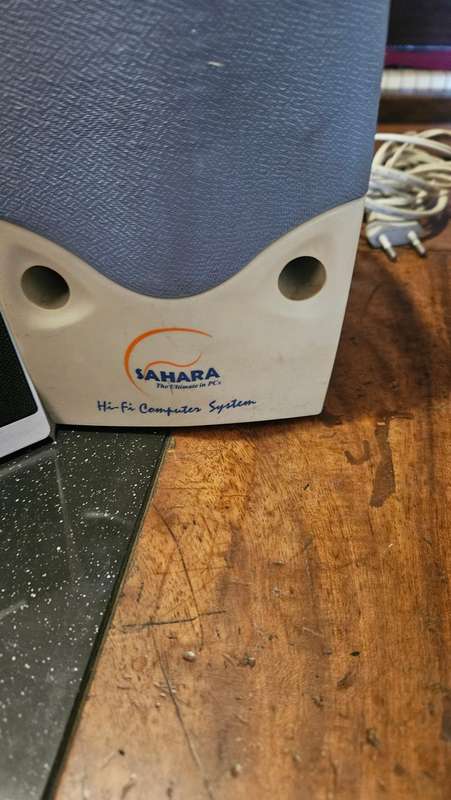 Computer Speakers Lot & Microphone