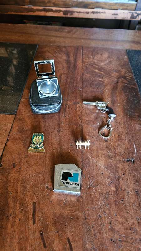 Vintage Cap Gun Plus Various Usable Goodies