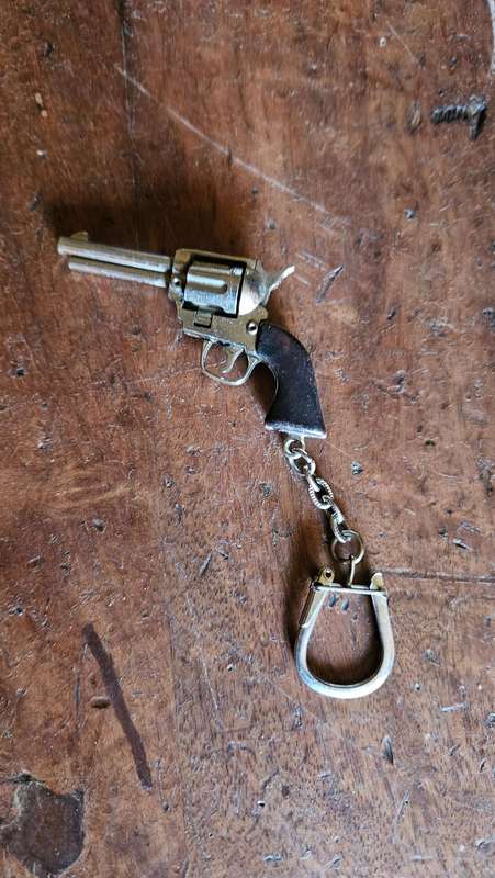 Vintage Cap Gun Plus Various Usable Goodies