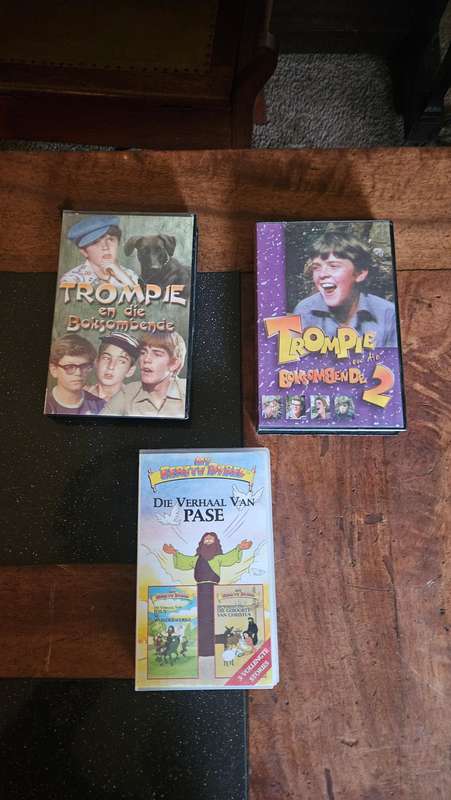 Vintage VHS Movie Tapes