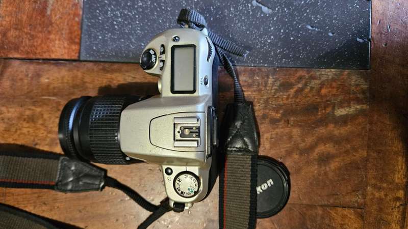 Nikon N60 Camera