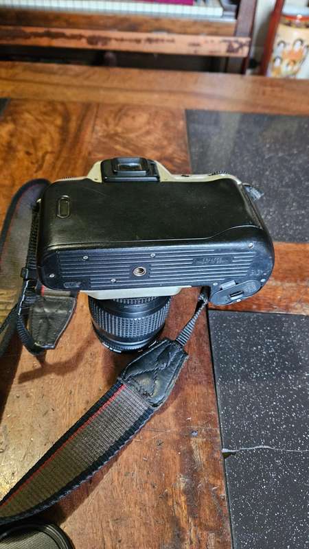 Nikon N60 Camera