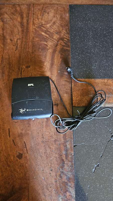 "RESERVED FOR SA COLLECT INVEST" World Space Antenna/Receiver