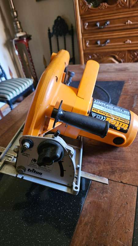Triton 235mm Circular Saw