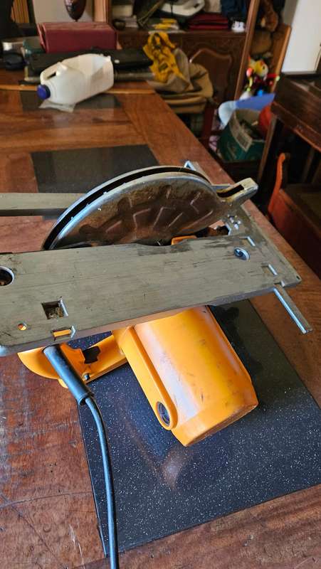 Triton 235mm Circular Saw