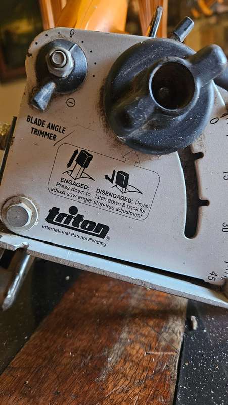 Triton 235mm Circular Saw