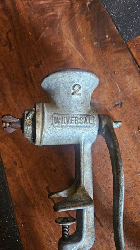 Anbtique Universal Meat Grinder No: 2
