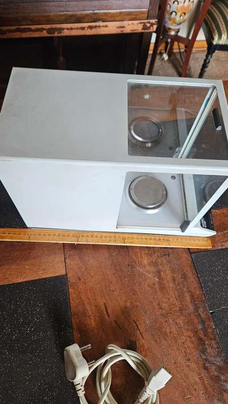 Mettler Analytical Balancing Scale Model AE 200