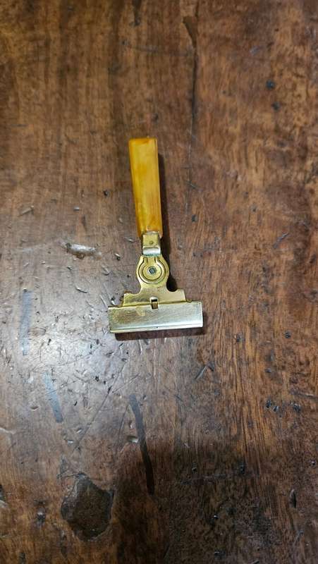 Vintage Schick Razor with Bakelite Handle