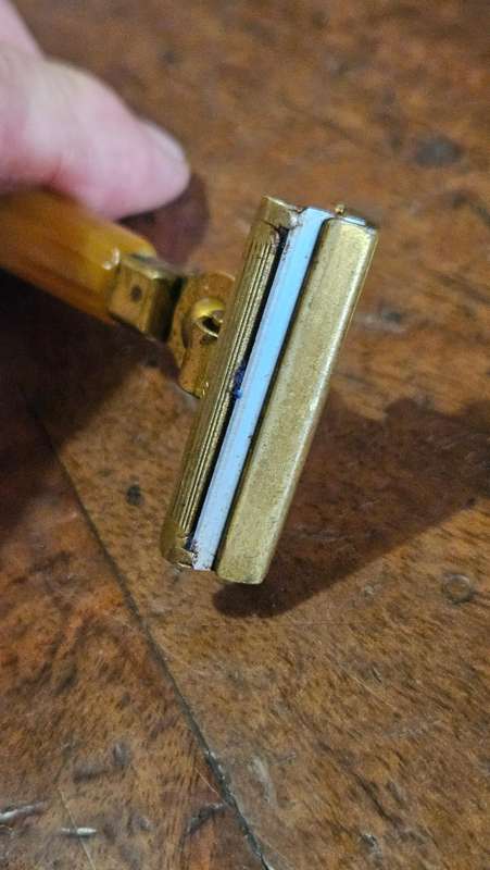 Vintage Schick Razor with Bakelite Handle